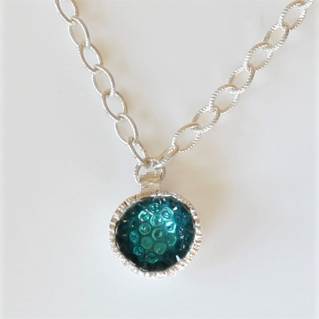 Geode Small Necklace in Silver