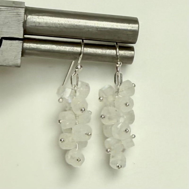 Rubic Earring: Rainbow Moonstone