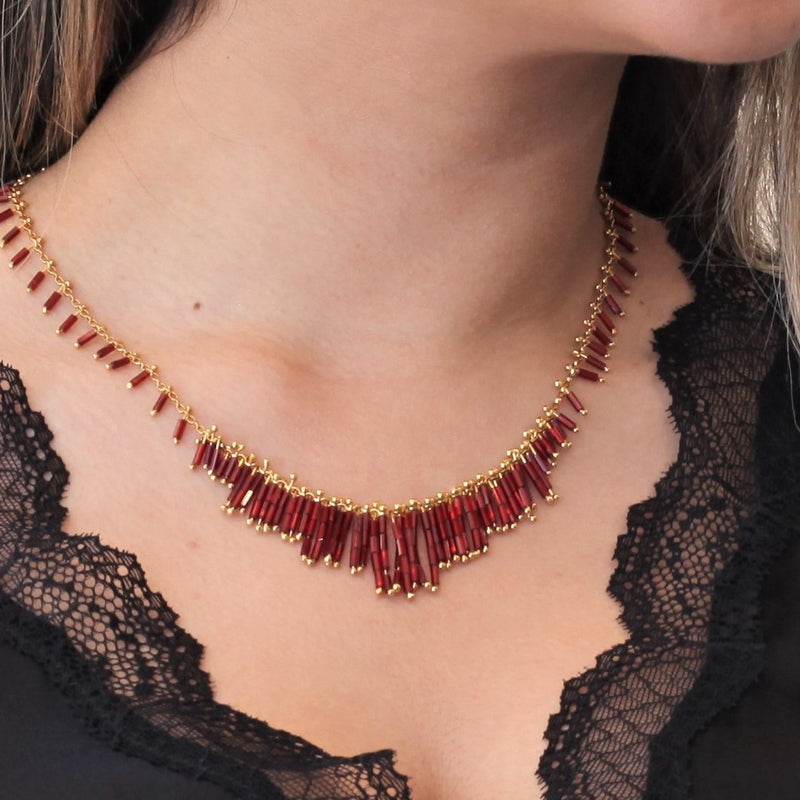 Deco Necklace: Gold/Rojo