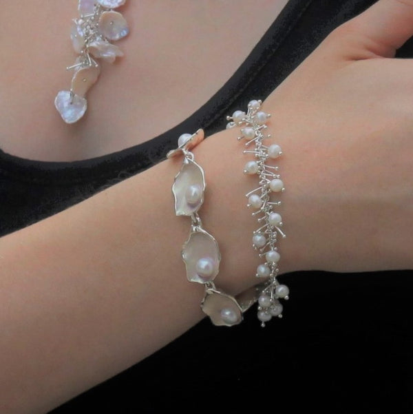 Delicate Feather Bracelet: Pearl