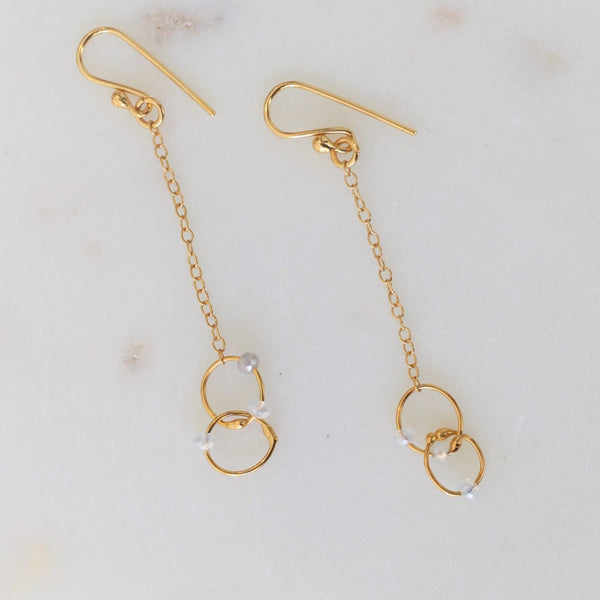 OXO Petite Linked Earrings in Gold