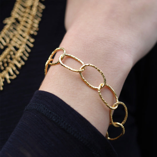 Linked Bracelet in Gold
